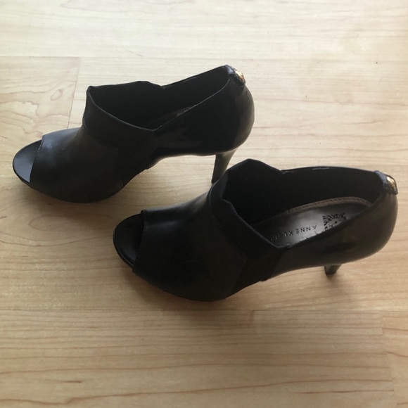 Anne Klein - Picture 3 of 8